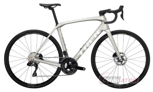 Silniční kolo TREK Domane SL 6 Gen 4 Silver